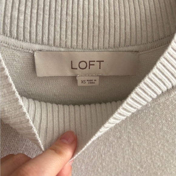 LOFT White Ribbed Crewneck Sleeveless Tank - Picture 2 of 4